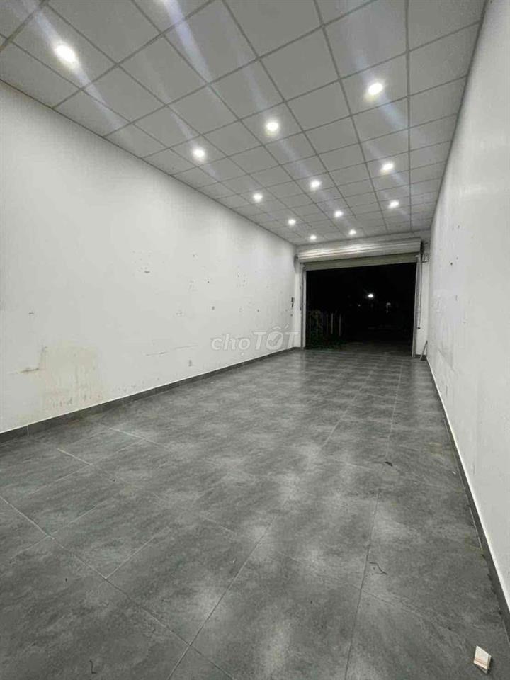 Mặt Bằng Kinh Doanh gần Vòng xoay Hiệp Thành 3 , 4,5x18m.  cọc 1 th