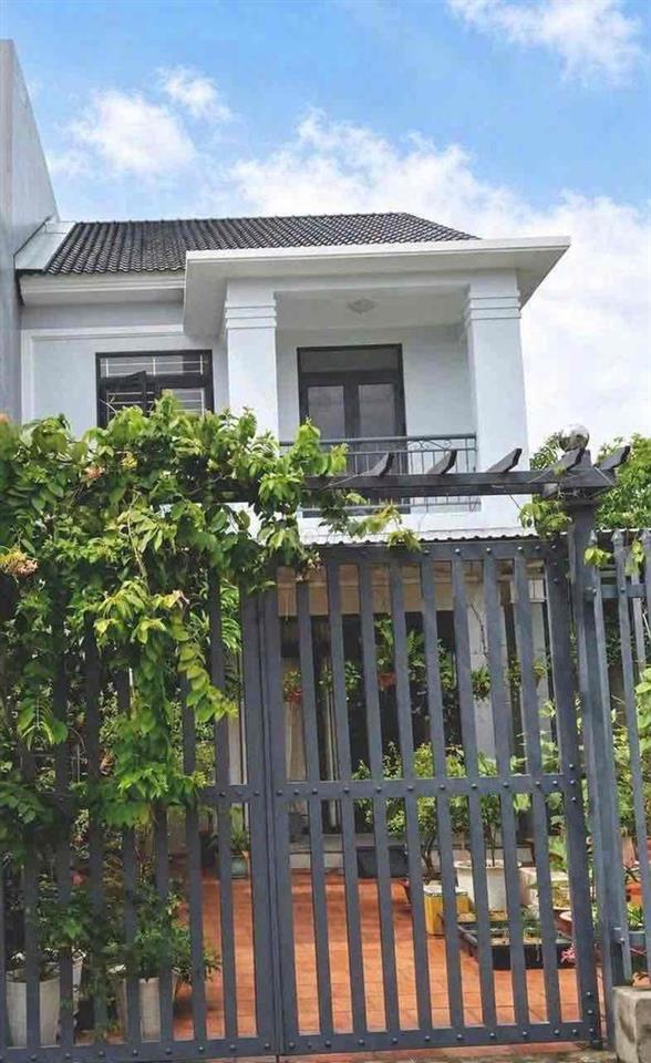Nhà Phú Thọ Gần Bến Xe  Bình Dương 6,5x23m. tc 80m2