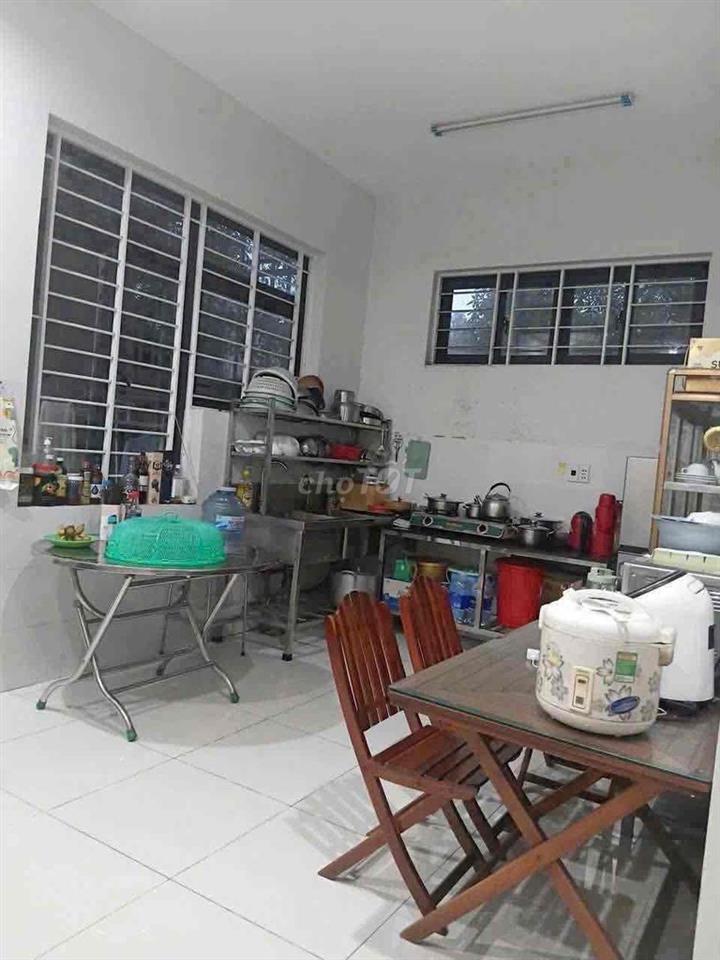 Nhà Phú Thọ Gần Bến Xe  Bình Dương 6,5x23m. tc 80m2