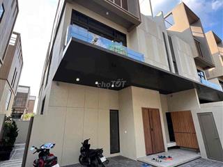 Cho thuê Biệt thự Song Lập Orchard -Sycamore Thành Phố Mới 4 pn