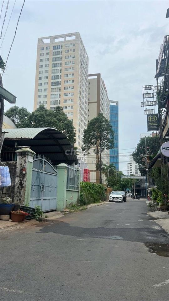 Nhà trệt lầu phường Phú Hòa /đường 30-4 dt 6,50 x 25