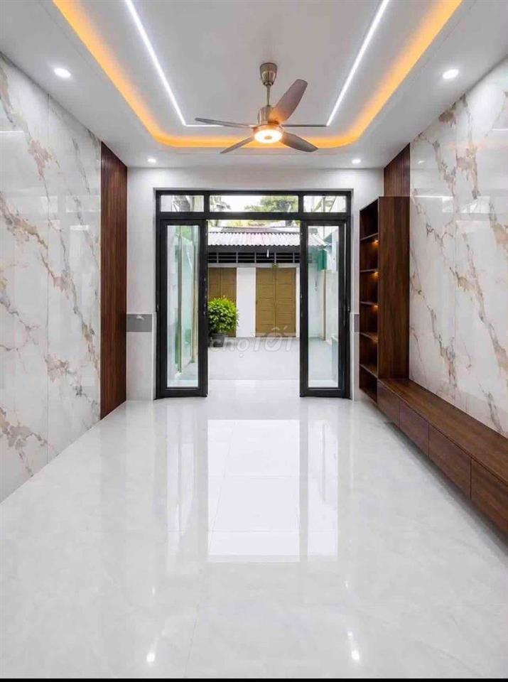 nhà ở làng đại học