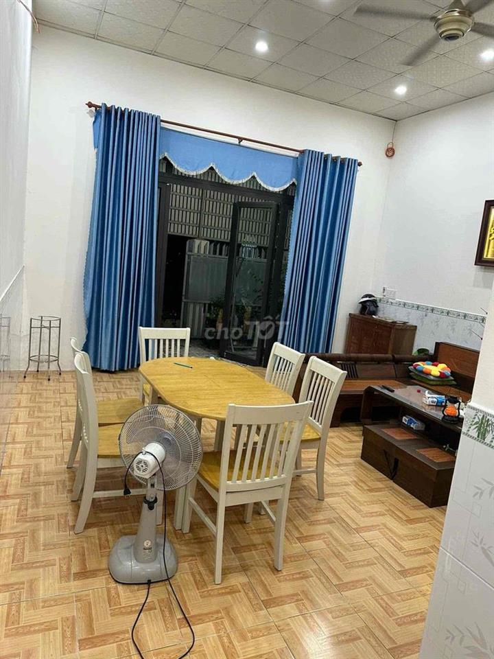 chính chủ bán nhà hẻm 385 Lê Hồng Phong gần chợ trường học. đường 4m