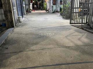 chính chủ bán nhà hẻm 385 Lê Hồng Phong gần chợ trường học. đường 4m
