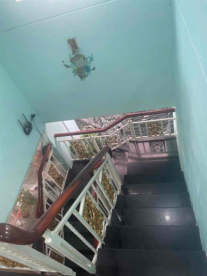 cần bán gấp lo tiền viện phí cho ba mẹ