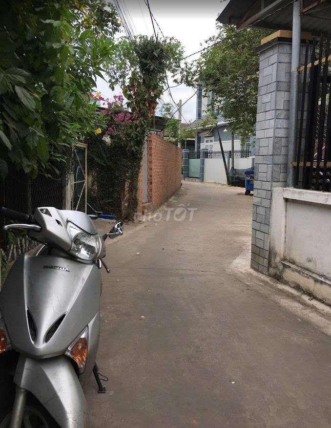 bán gấp nhà cấp 4 giá giảm còn 1ty650