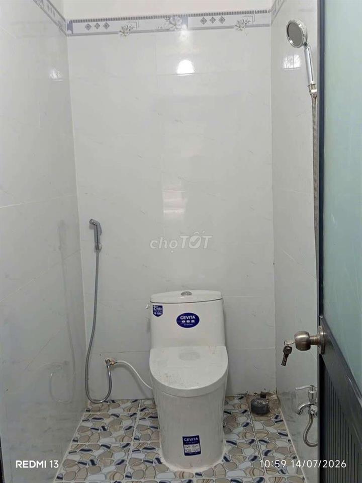 cần bán nhà gần trường cấp 3 thái hòa