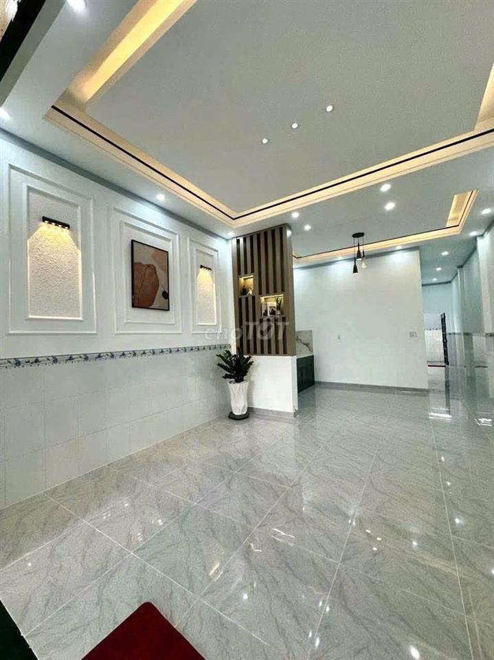 Nhà Tương Bình Hiệp 2 tỷ 180tr
