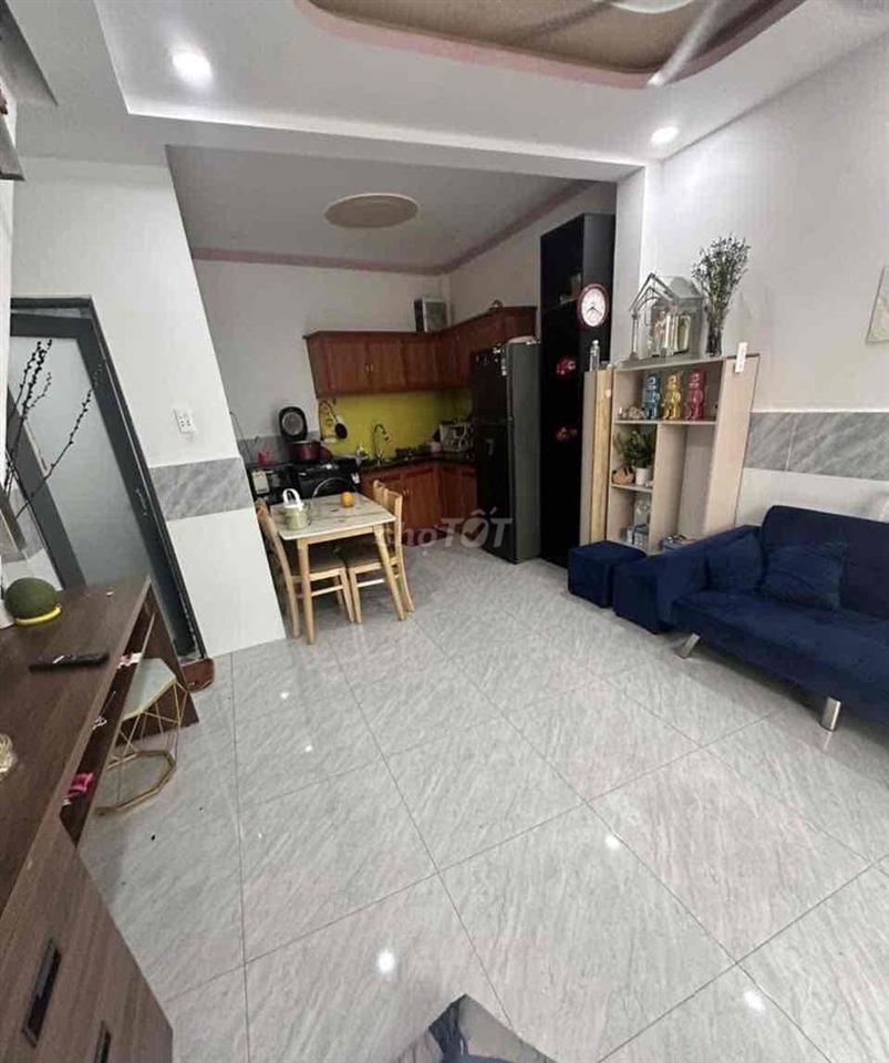 bánn gấp 1ty390