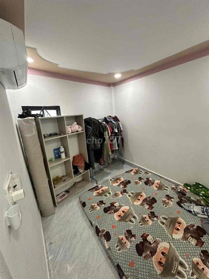bánn gấp 1ty390