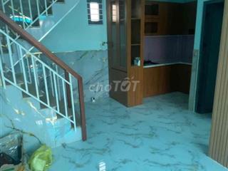 nhà 1 lầu ngay cầu phú Long  ( có hoàn công )