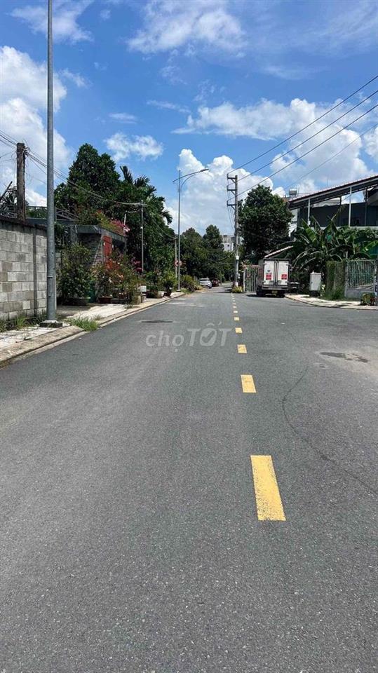 chính chủ cần tiền bán đất lái thiêu đường nhựa