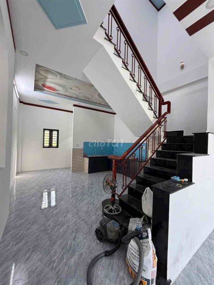 NHÀ 1 TRỆT 1 LẦU KDC BÌNH HÒA – NGAY ĐƯỜNG NGUYỄN DU – DT 60M² – GIÁ 3