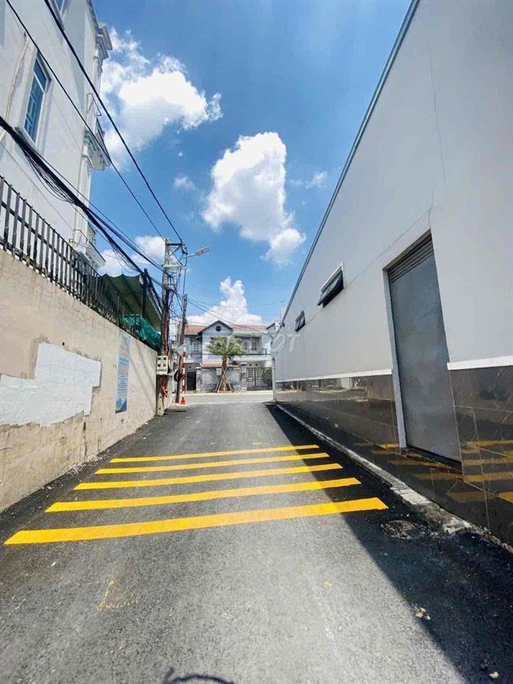 ĐẤT GẦN CHỢ LÁI THIÊU DT 100M ĐƯỜNG Ô TÔ GIÁ 2,97 TỶ