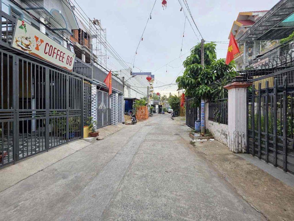 NHÀ 1 LẦU BÌNH HÒA 04 GẦN KCX LINH TRUNG 2 DT 120M²