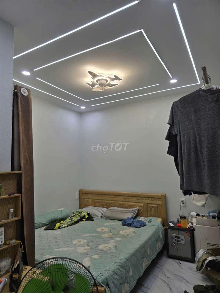 chính chủ sổ hồng cần bán gấp