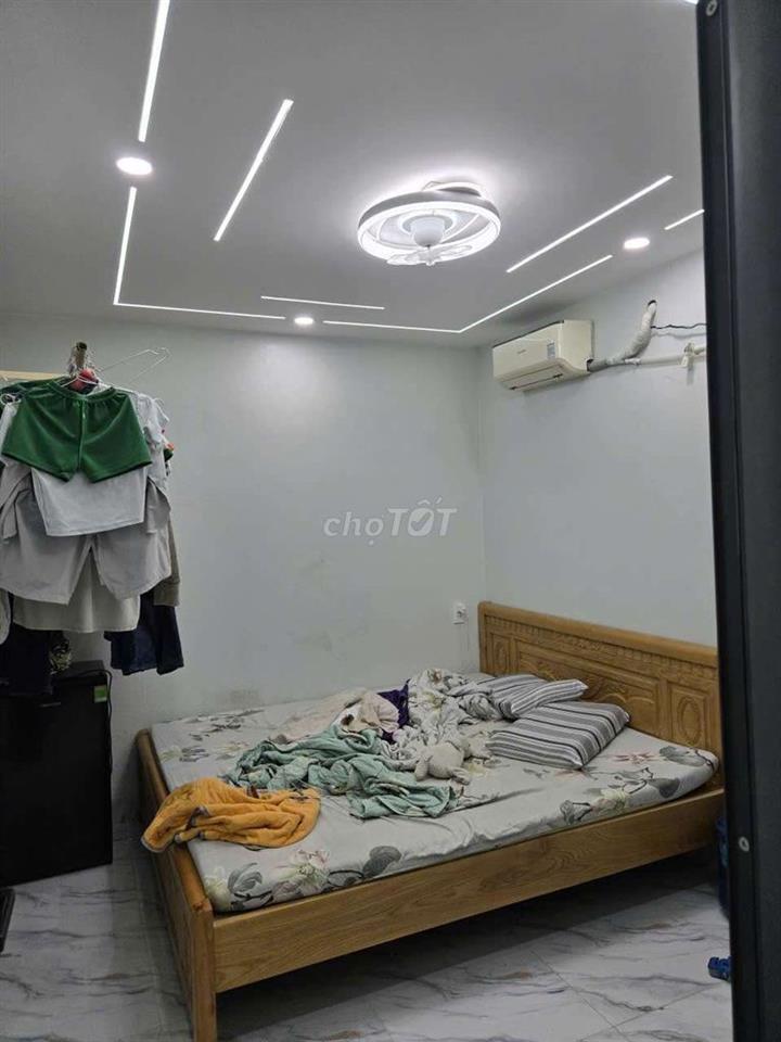 chính chủ sổ hồng cần bán gấp