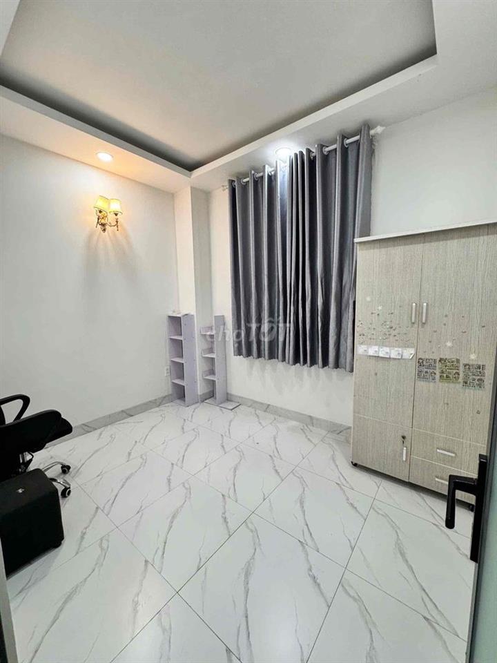 BÁN NHÀ MẶT TIỀN ĐƯỜNG ĐT742