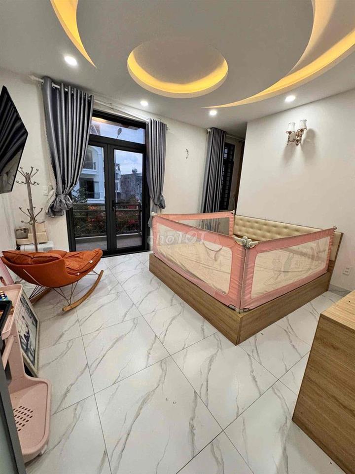 BÁN NHÀ MẶT TIỀN ĐƯỜNG ĐT742