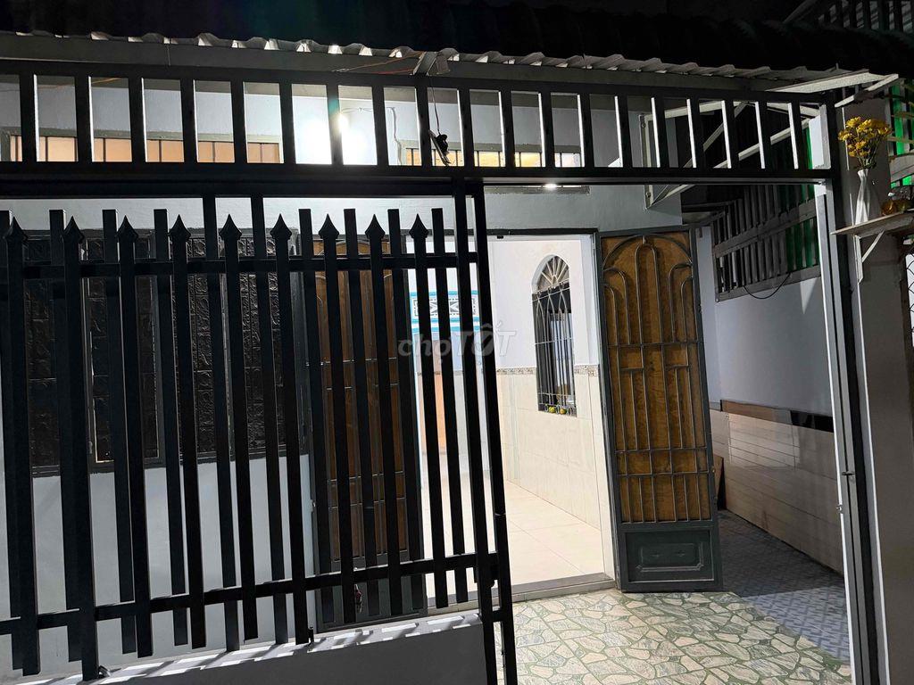 Bán đất nhà cấp 4 Dĩ An, Bình Dương
