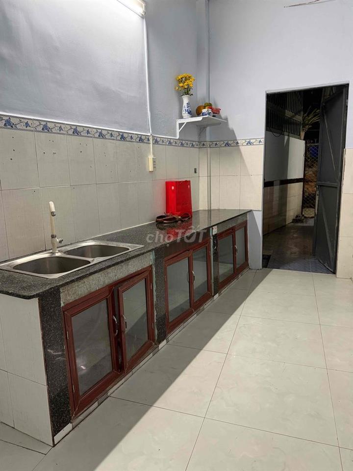 Bán đất nhà cấp 4 Dĩ An, Bình Dương
