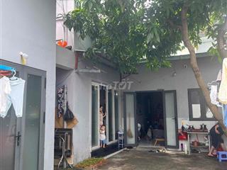 Bán nhà đưởng Trần Quang Khải, p. Đông Hòa, Tp. HCM, 315m2