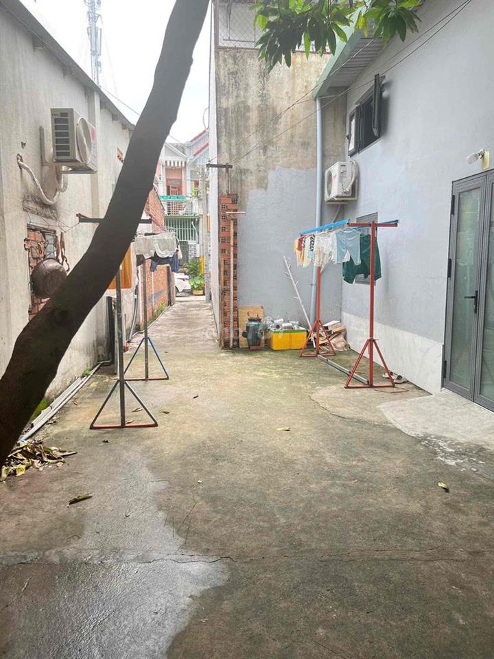 Bán nhà đưởng Trần Quang Khải, p. Đông Hòa, Tp. HCM, 315m2