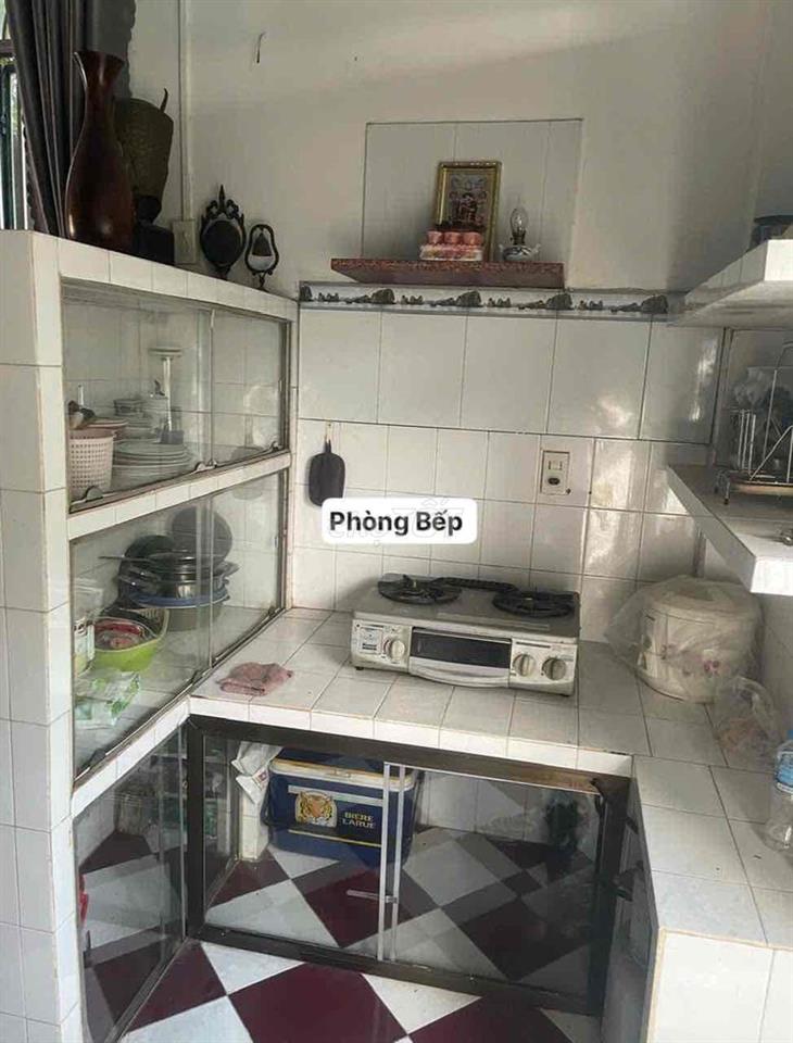 Bán Nhà Cấp 4 .