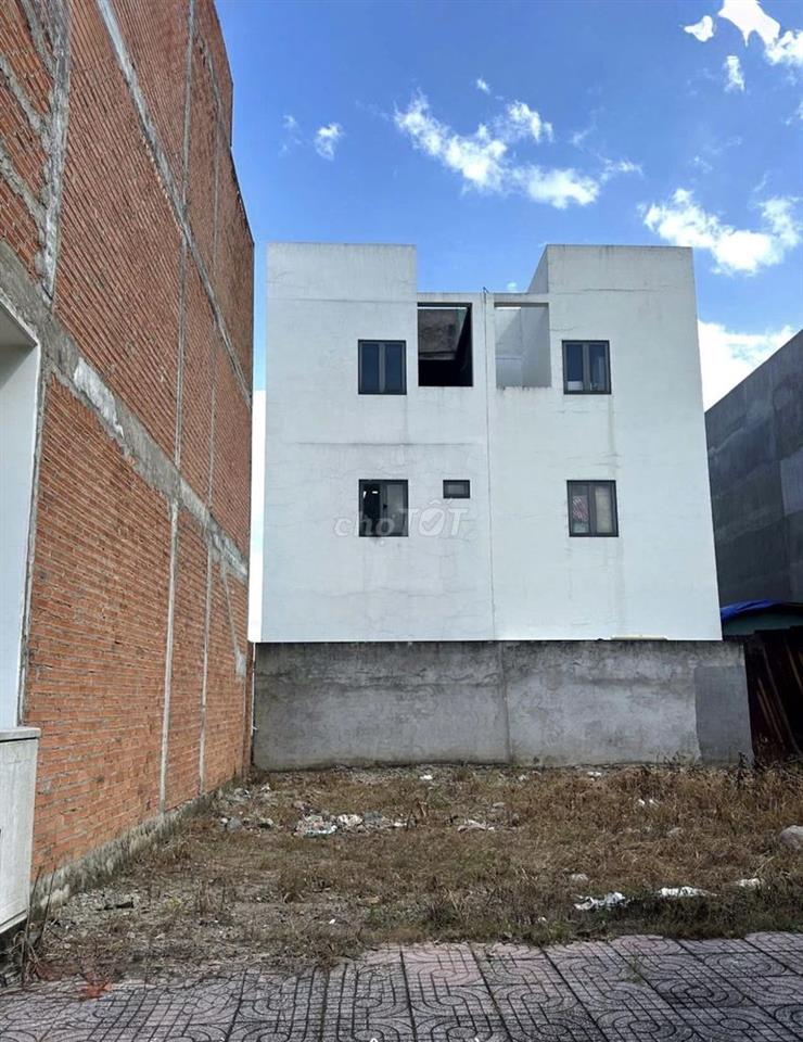 9 chủ gửi a/c chạy phụ (CÓ TRẢ CÓ BÁN) MẶT TIỀN ĐẸP sinh lời mỗi năm
