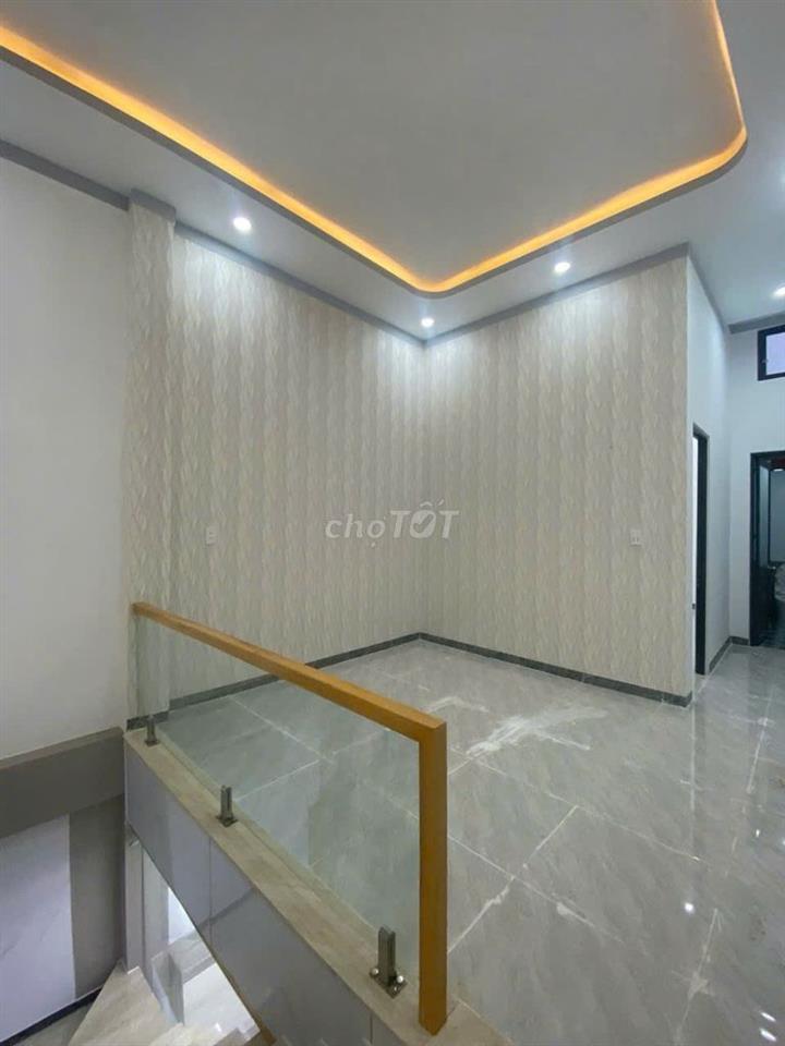 Bán nhà