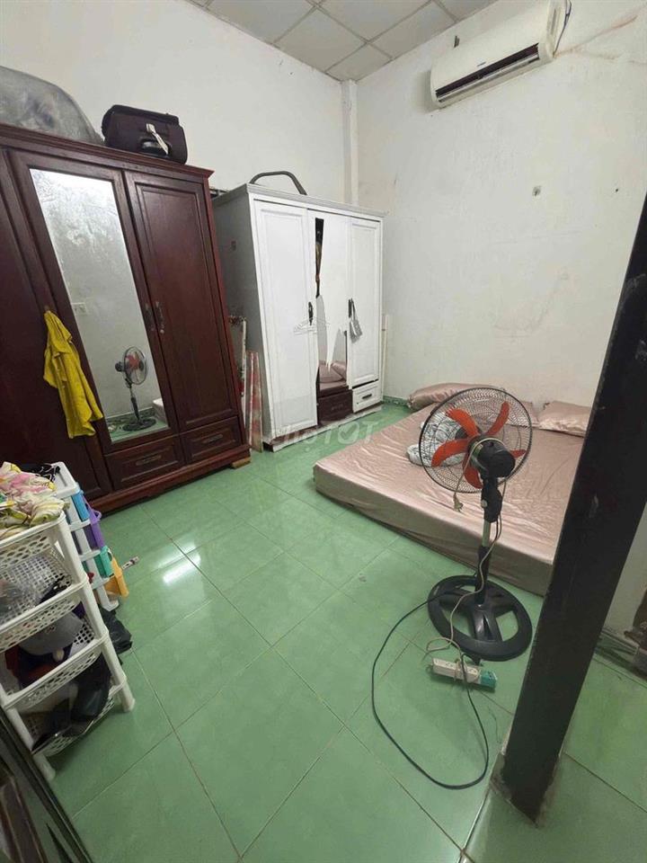 Gia đình muốn chuyển vị trí ở nên sang lại giá cả còn thương lượng