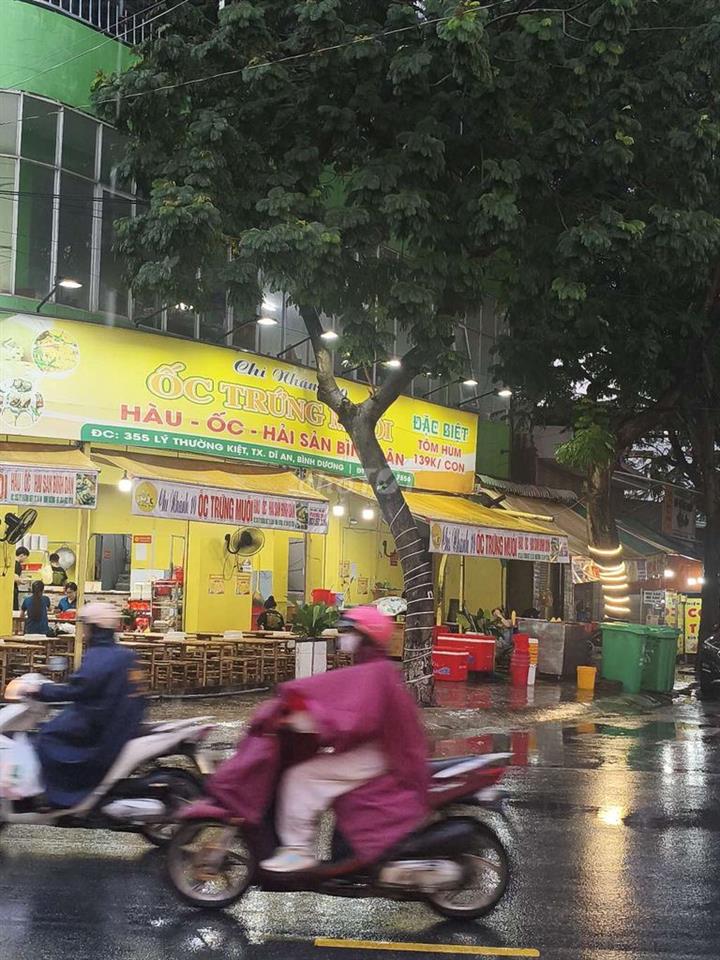 bán nhà mặt tiền ngã Ba