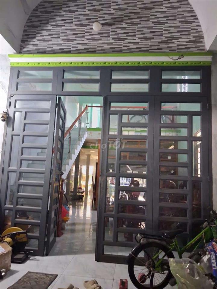 bán nhà mặt tiền đường chợ hoàng gia tân định bến cát bình dương 