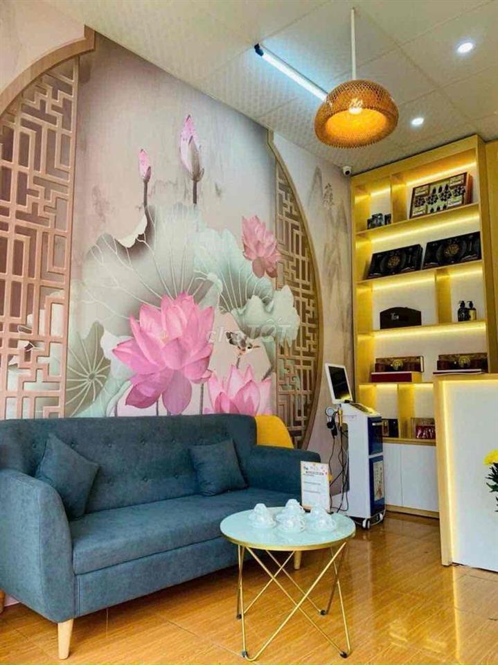 BIỆT THỰ VƯỜN 455m2 Mặt Tiền gần chợ Bến Cát vài bước đi bộ