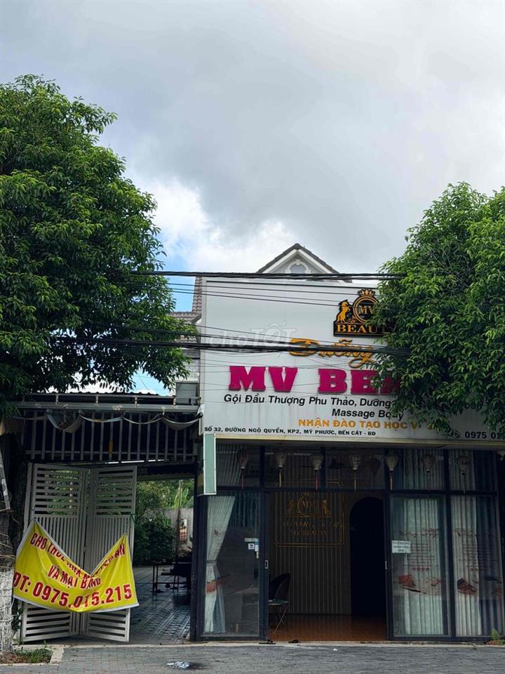 BIỆT THỰ VƯỜN 455m2 Mặt Tiền gần chợ Bến Cát vài bước đi bộ