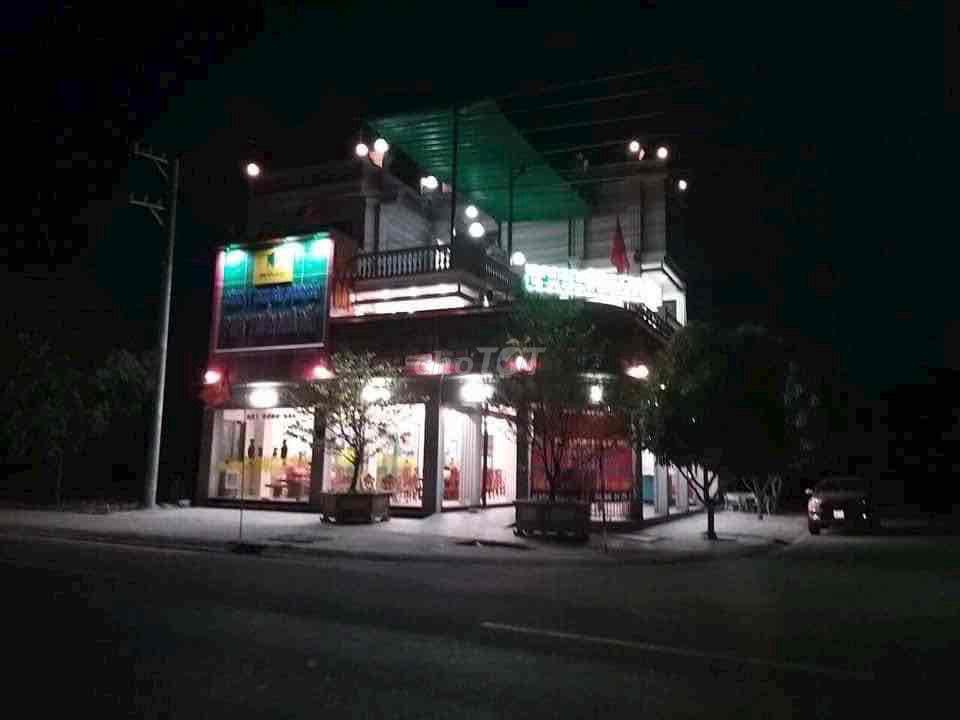 cho thuê hoặc hợp tác
