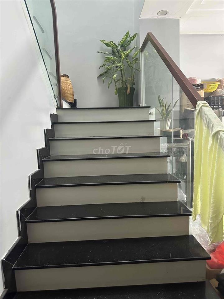 nhà chính chủ cần bán