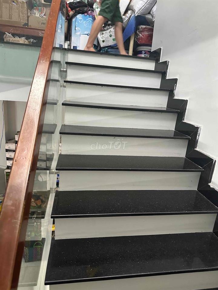 nhà chính chủ cần bán