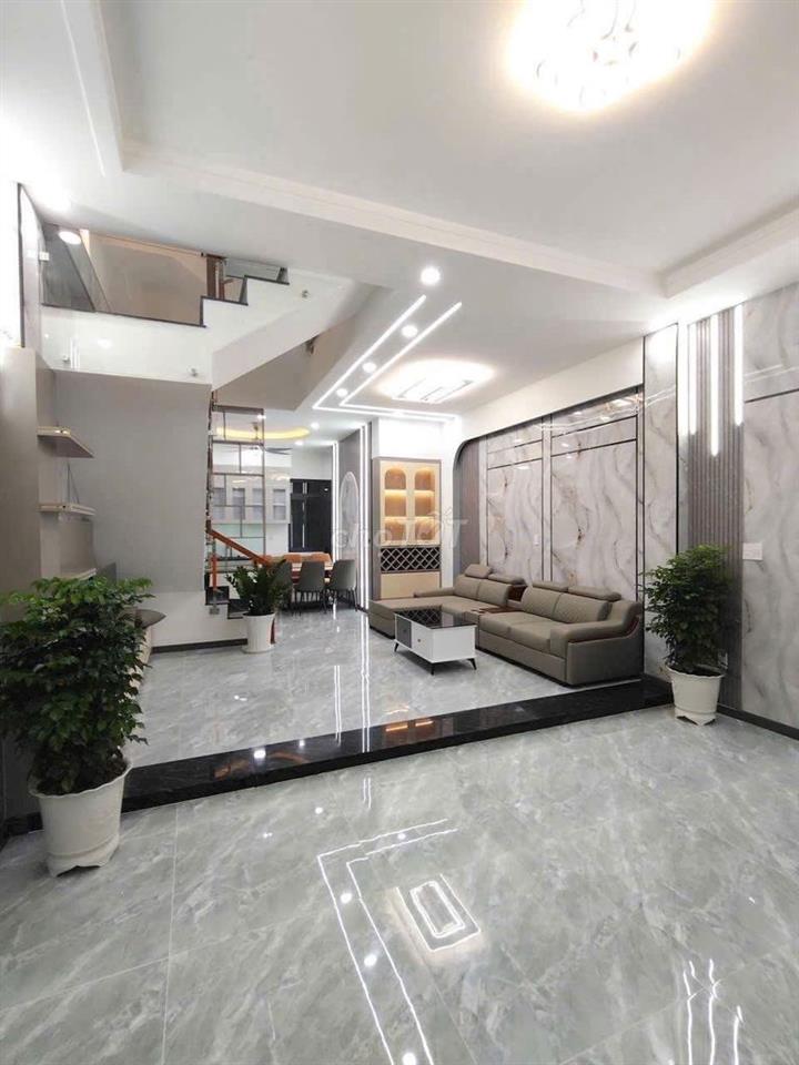 Bán nhà 3 lầu giá 1ty790, sổ hồng riêng, khu nhà phố sang trọng