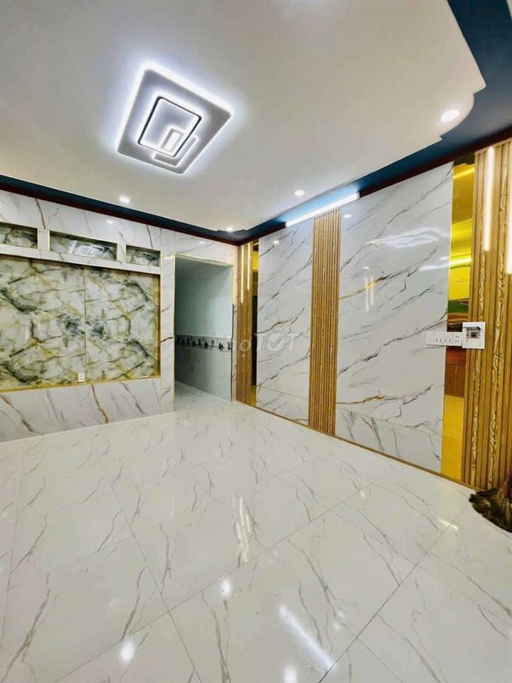 nhà đối diện trường FPT thái hòa cũ