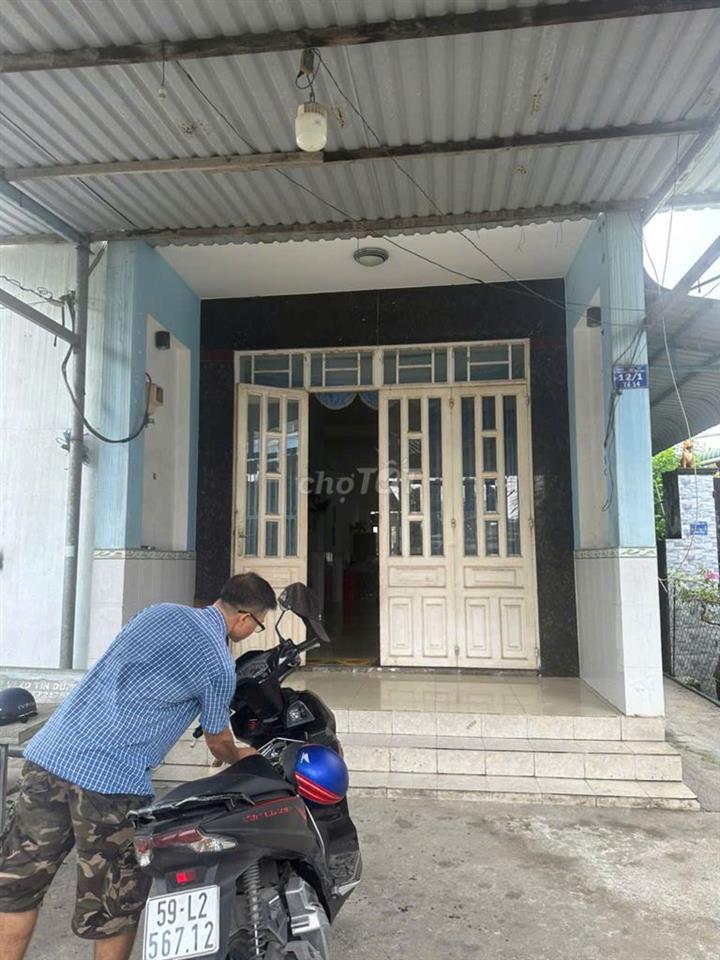 BÁN NHÀ+10 PHÒNG TRỌ KHU PHỐ BÌNH THUẬN 2