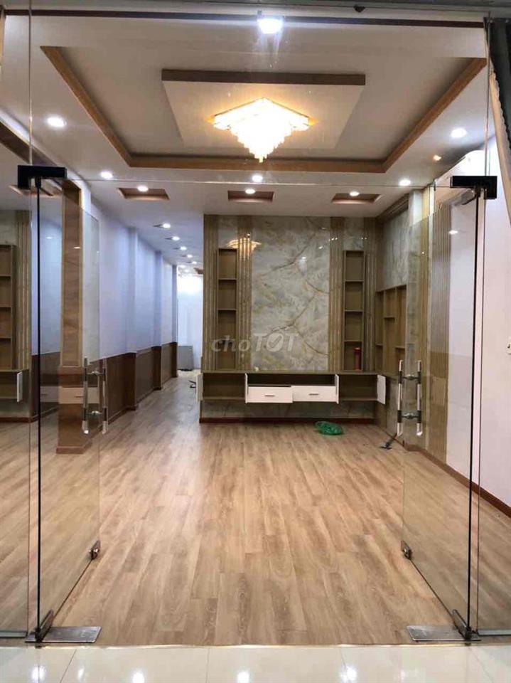 Gia Đình Cần Sang nhượng  mặt tiền đường Nguyễn trí phương