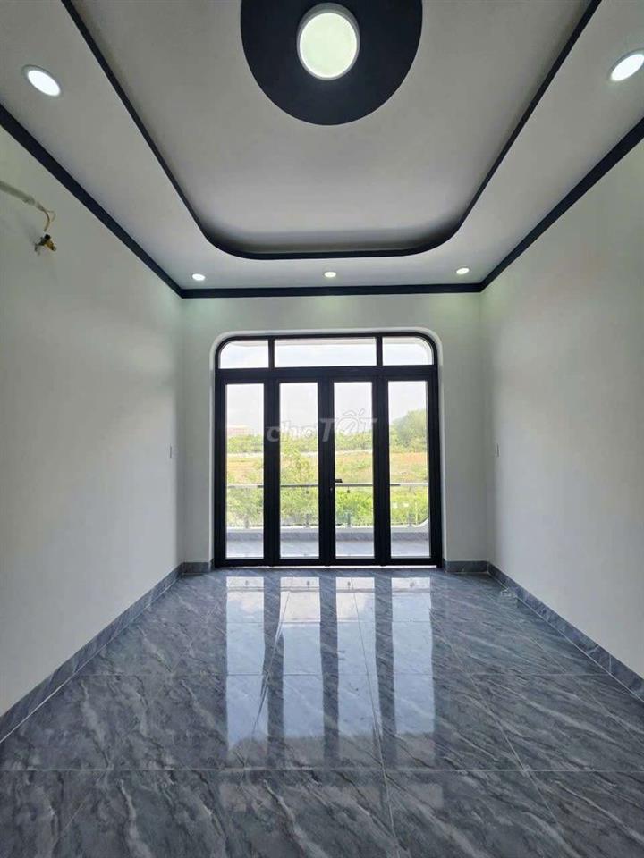 nhà lầu 3 phòng ngủ