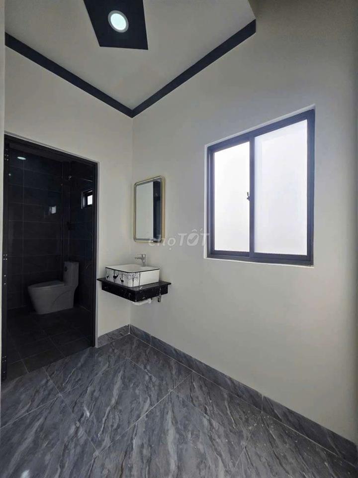 nhà lầu 3 phòng ngủ