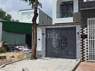 nhà lầu 3 phòng ngủ 