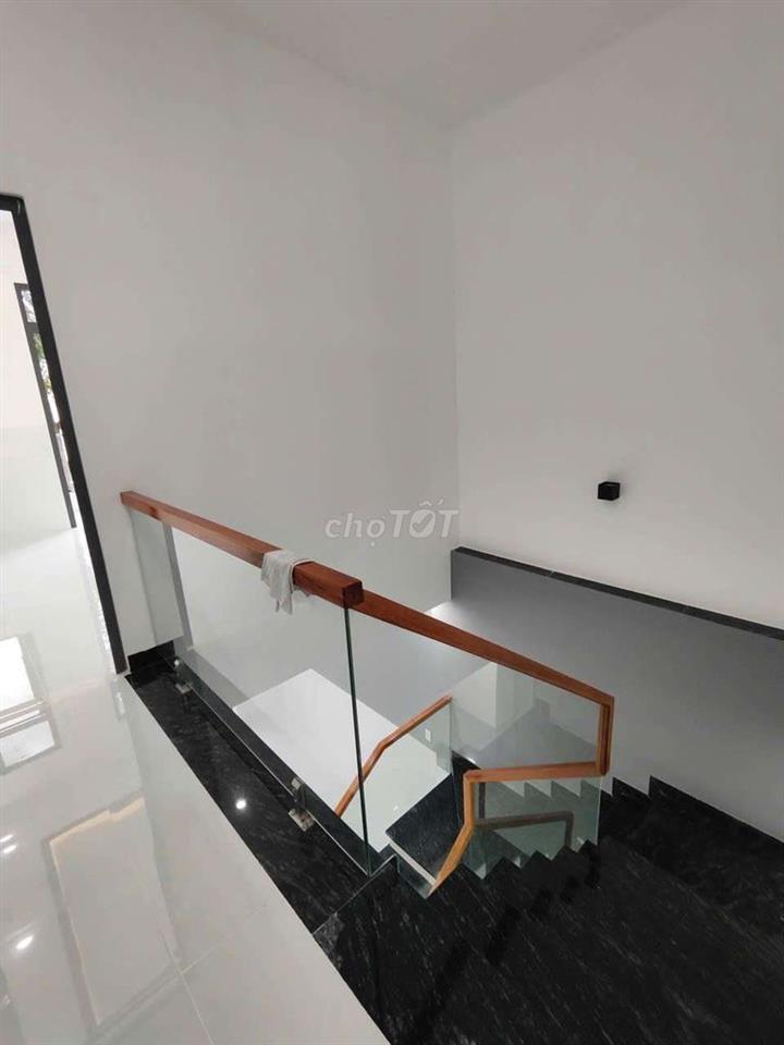 nhà lầu 3 phòng ngủ 