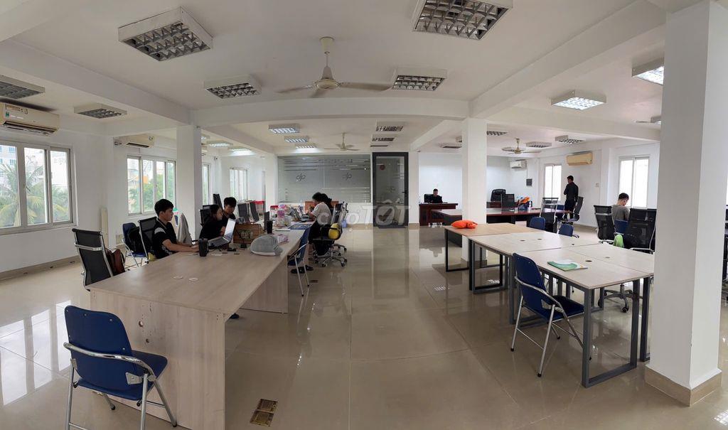 CHO THUÊ CẢ TÒA NHÀ MẶT TIỀN Đ. TRƯỜNG SƠN-TÂN BÌNH NGANG 12M RỘNG RÃI