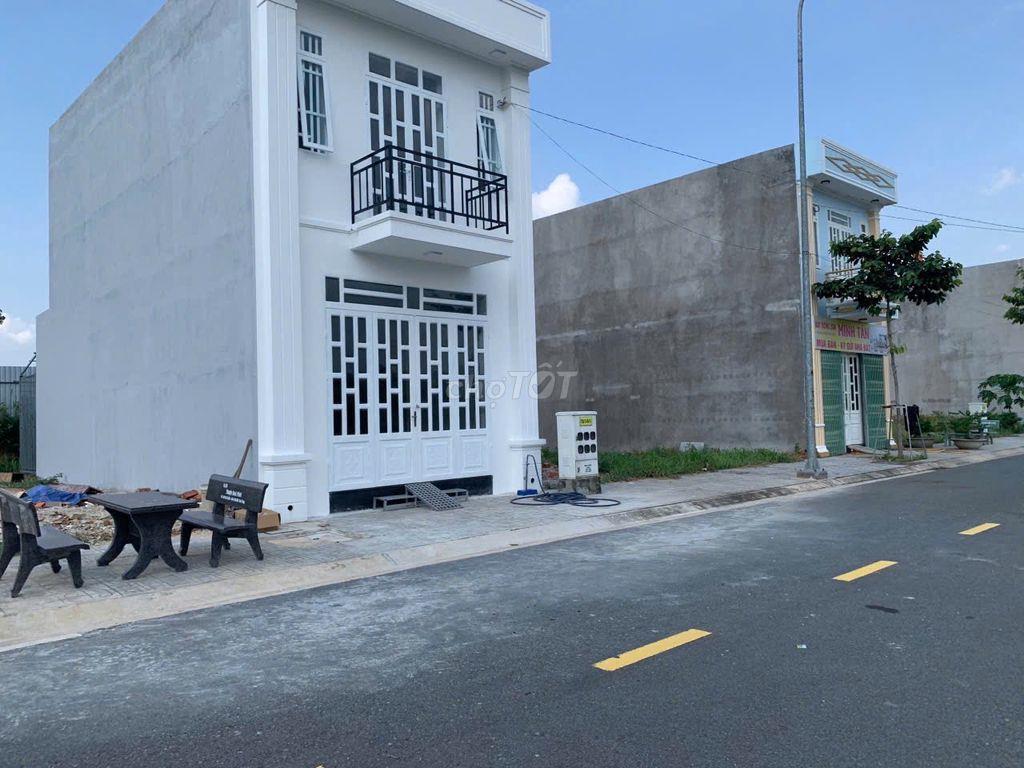 bán lô đất ngay UBND Phước Hoà, Phú Giáo, BD cũ, giá 750tr/100m2, SHR 