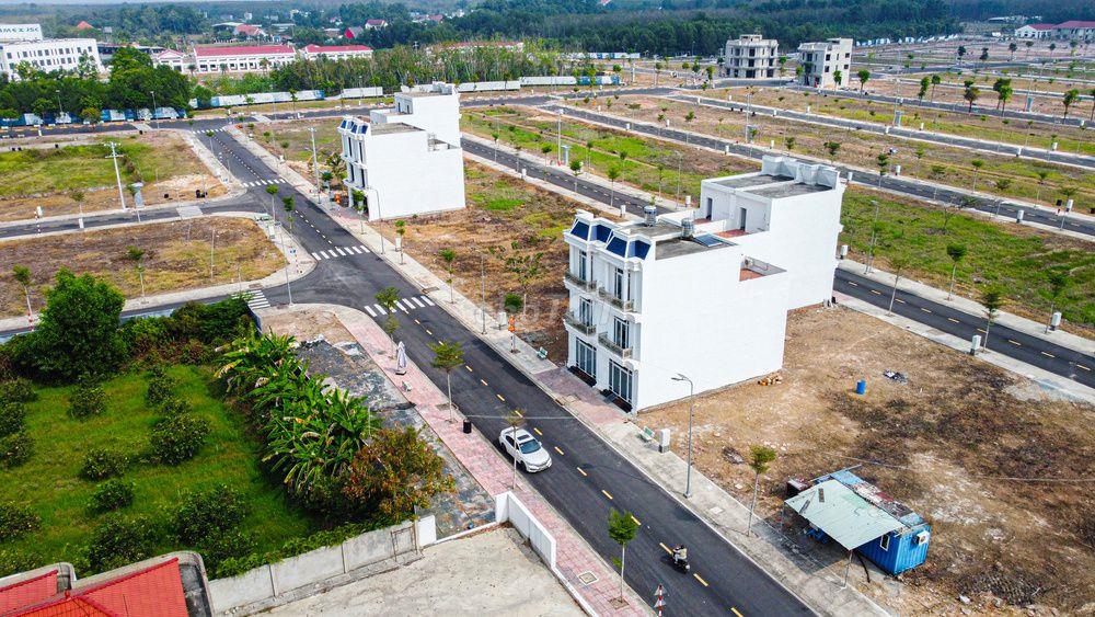 Lô đất DT5x14 thuộc p.Phước Hòa, TP.HCM chỉ 239tr, Góp 1%/tháng