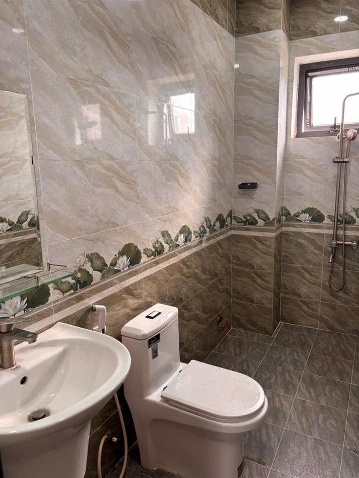 BÁN NHÀ 3 TẦNG Hội Nghịa Tân Uyên